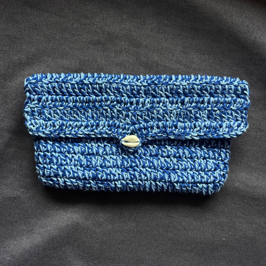 Pochette Cauri bleue